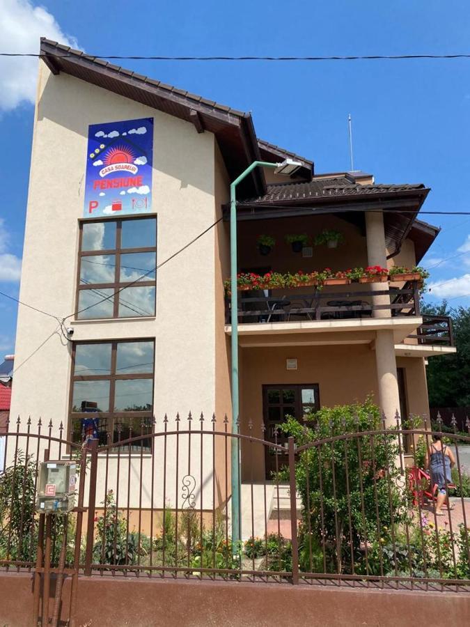 Pensiunea Casa Soarelui Simian Bagian luar foto