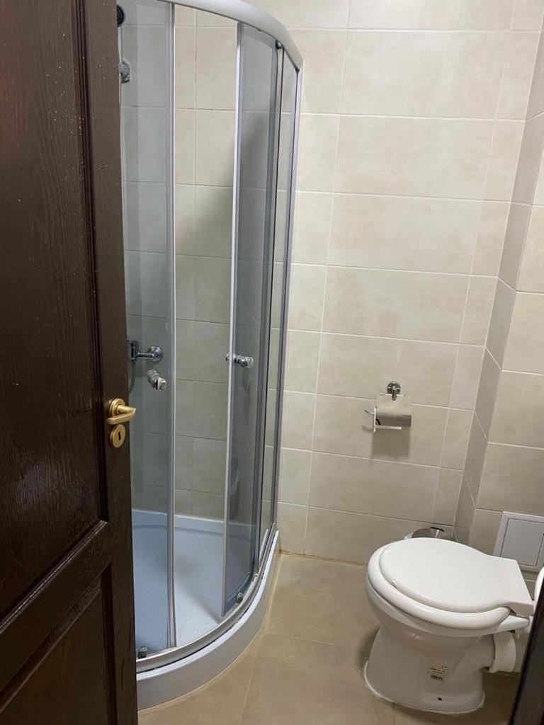 Pensiunea Casa Soarelui Simian Ruang foto