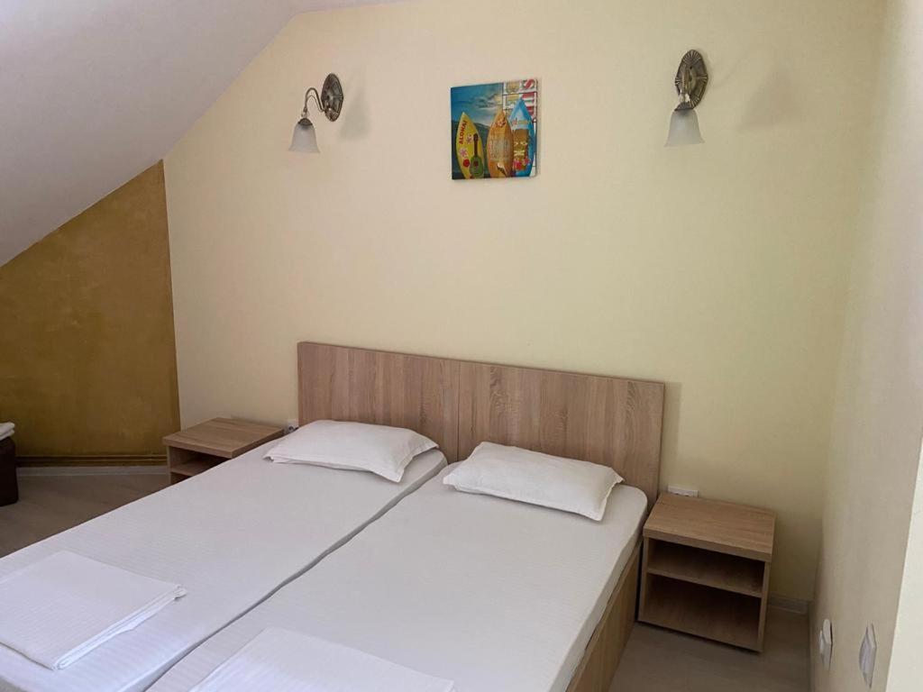 Pensiunea Casa Soarelui Simian Ruang foto