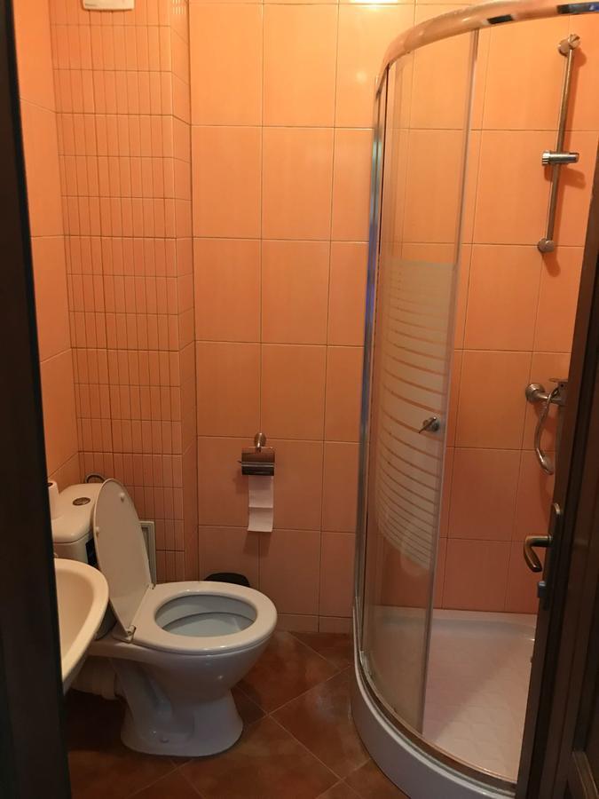 Pensiunea Casa Soarelui Simian Bagian luar foto
